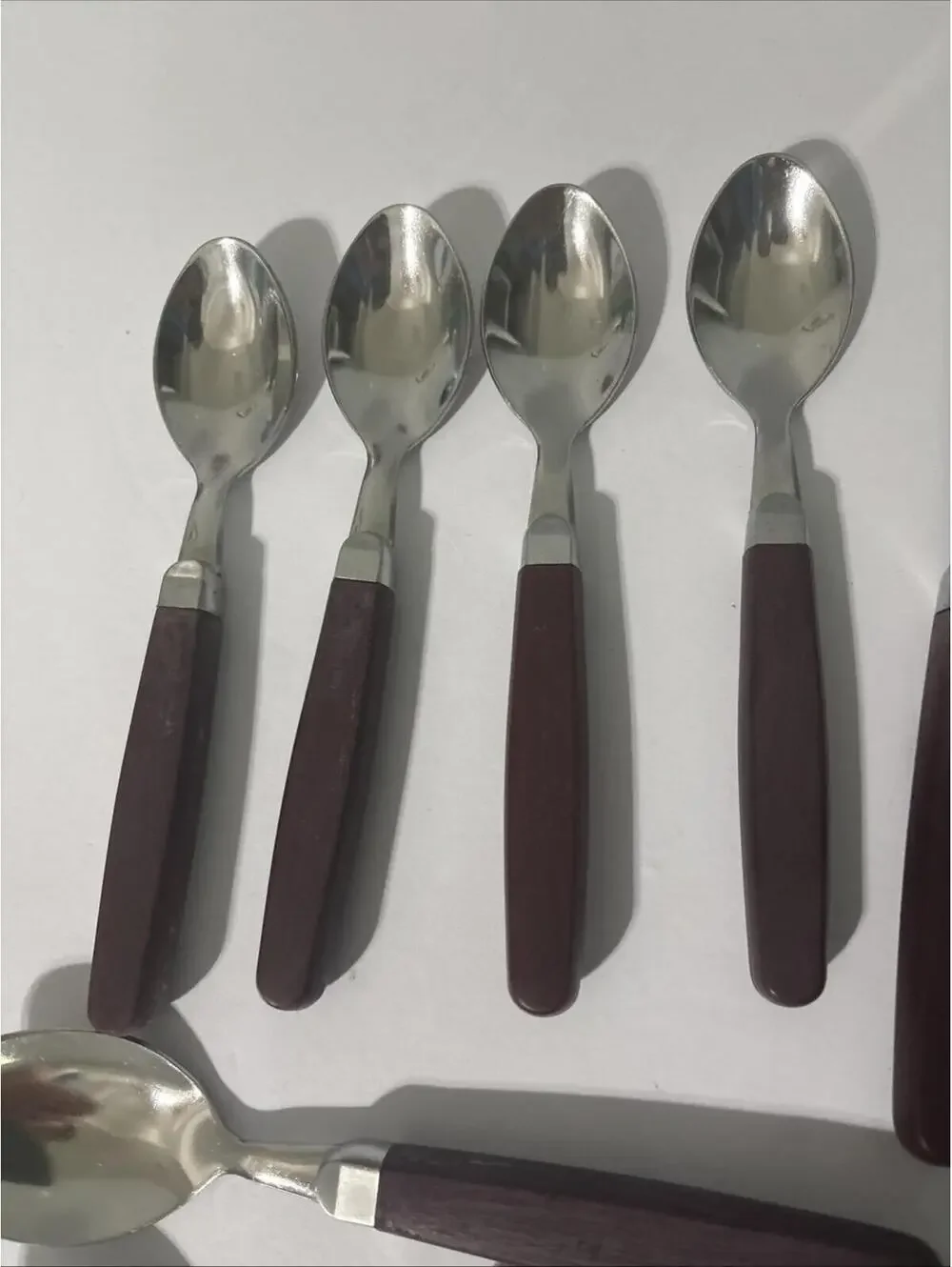 Acrylic Handled Wood Look Flatware Silverware Set Of 12 Pieces
